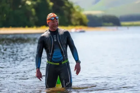 Each Week, He Goes Back to the Waters Where His Spouse Passed Away