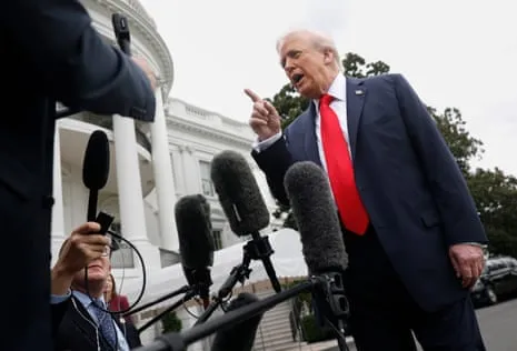 Donald Trump Confronts Aussie Correspondent, Acknowledges Talks with PM Albanese